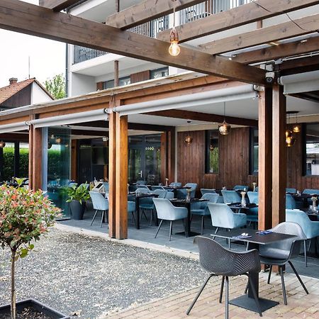 Balatonmáriafürdő Port Etterem&Panzio B&B 외부 사진