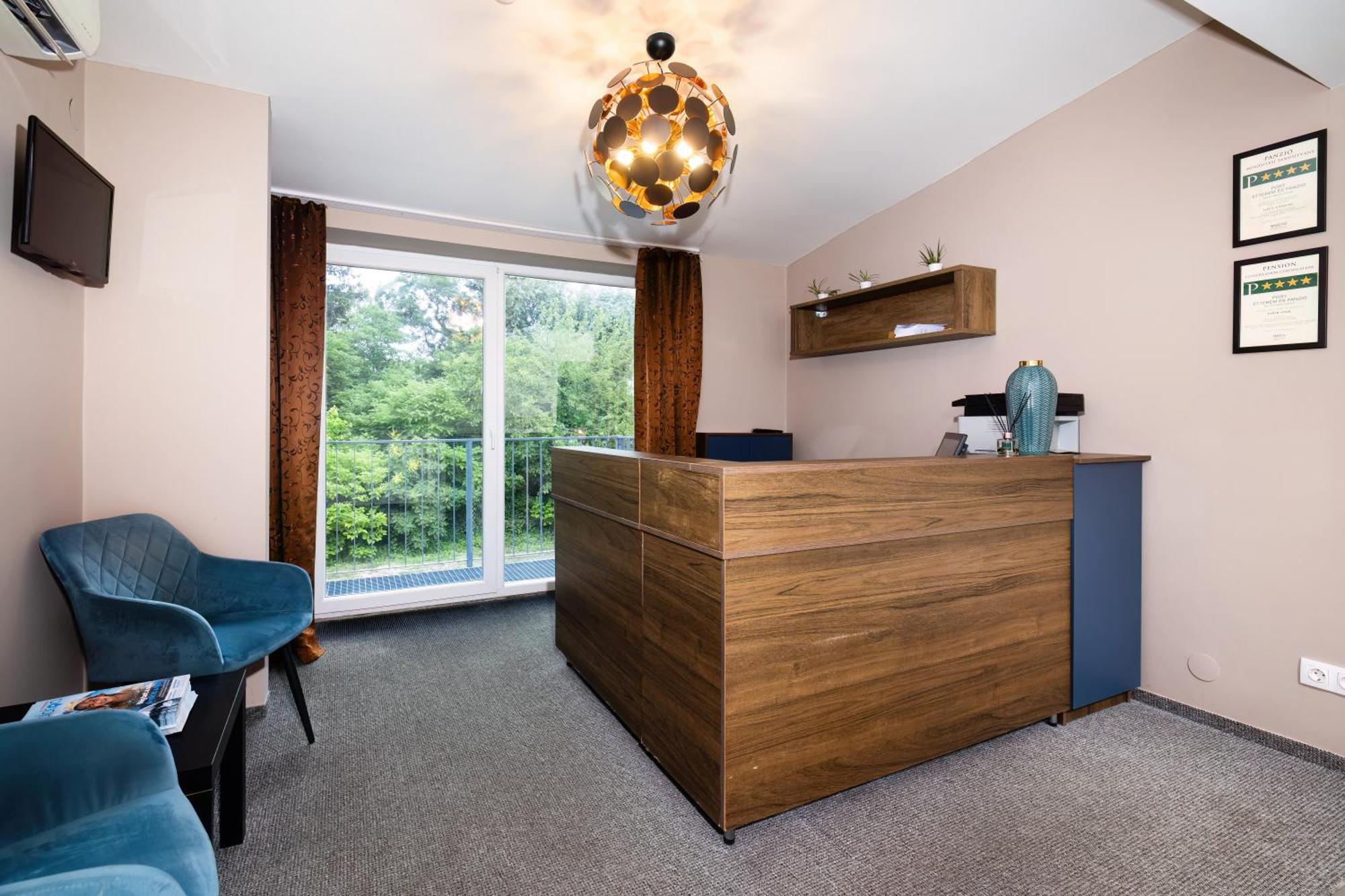 Balatonmáriafürdő Port Etterem&Panzio B&B 외부 사진