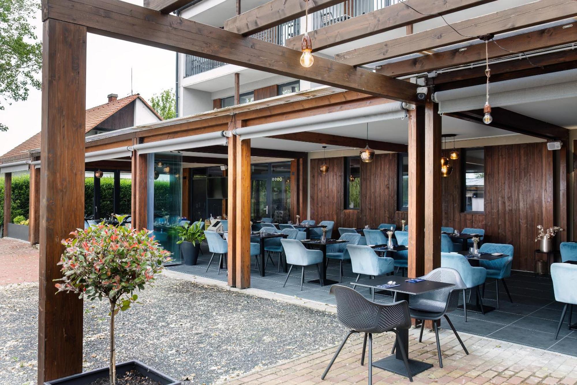 Balatonmáriafürdő Port Etterem&Panzio B&B 외부 사진