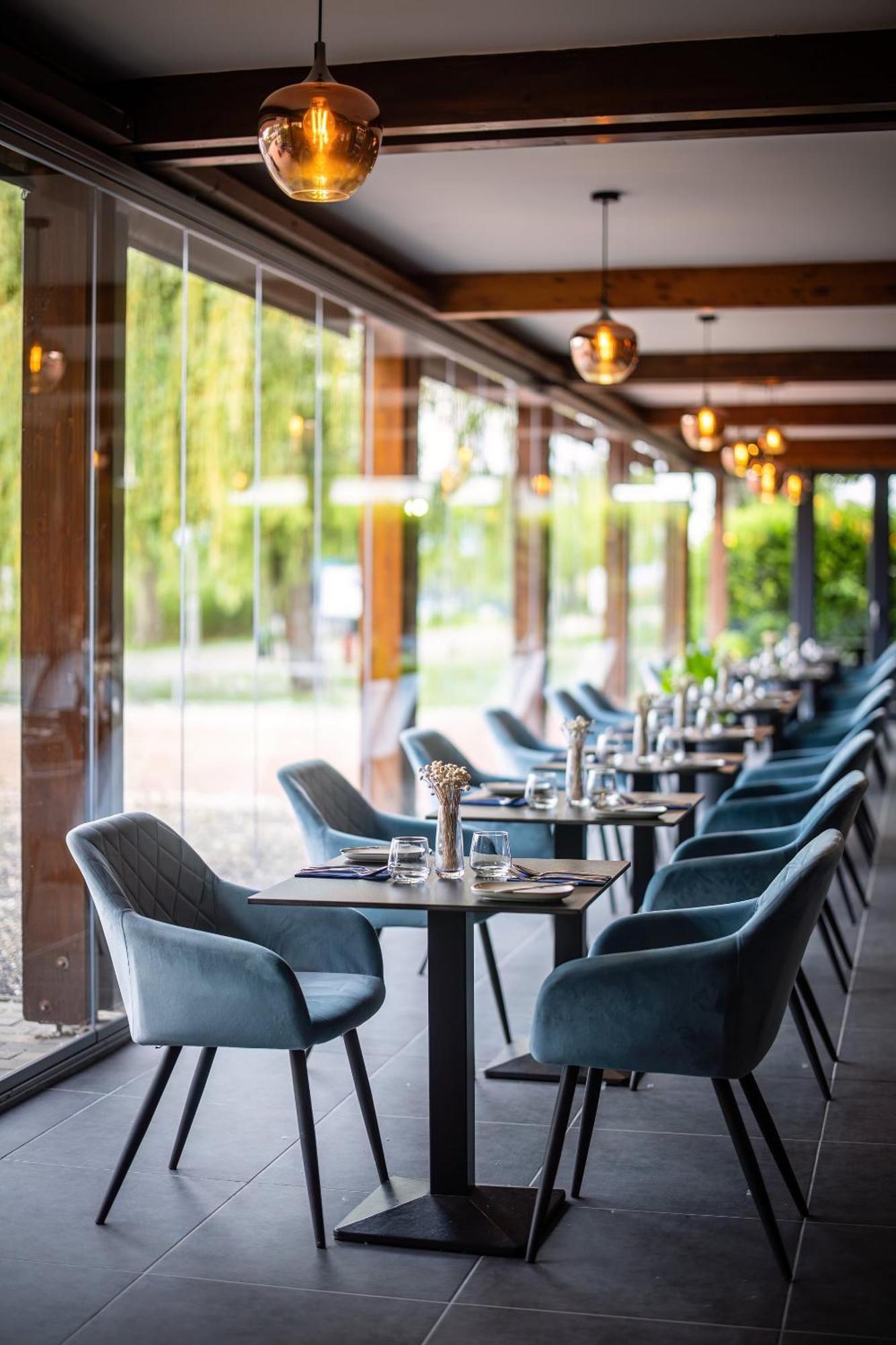 Balatonmáriafürdő Port Etterem&Panzio B&B 외부 사진